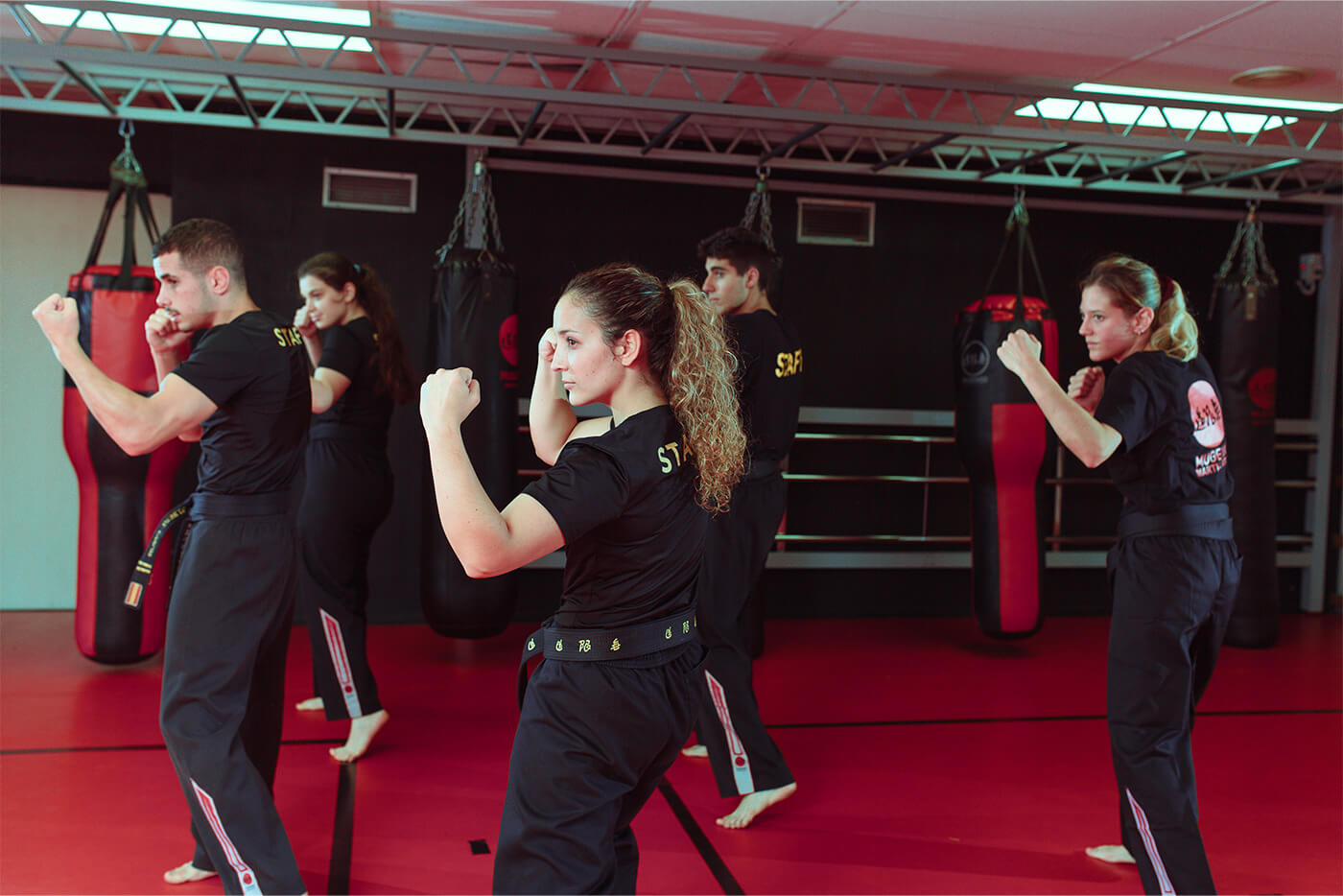 bck-form-home clases de kickboxing en barcelona